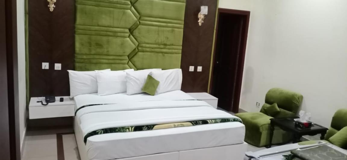 Hotel Pak Continental ملتان المظهر الخارجي الصورة