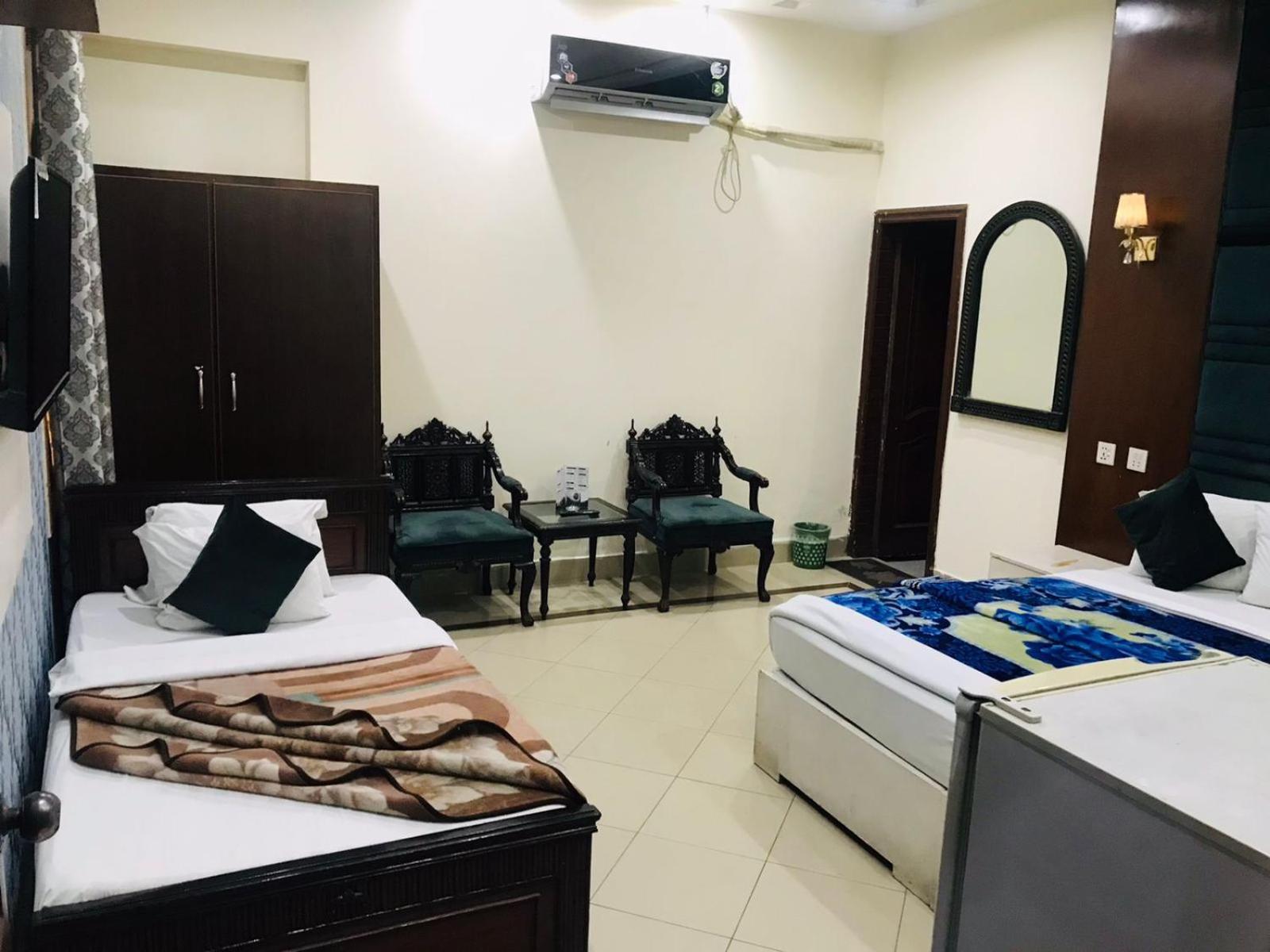 Hotel Pak Continental ملتان المظهر الخارجي الصورة