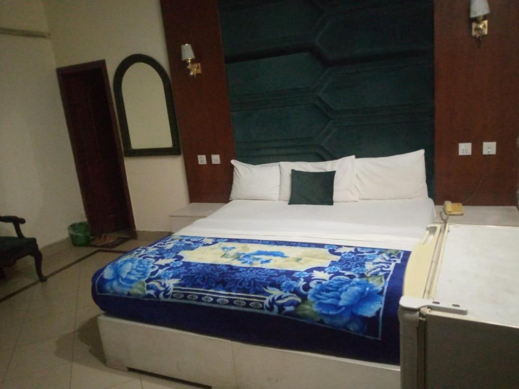 Hotel Pak Continental ملتان المظهر الخارجي الصورة