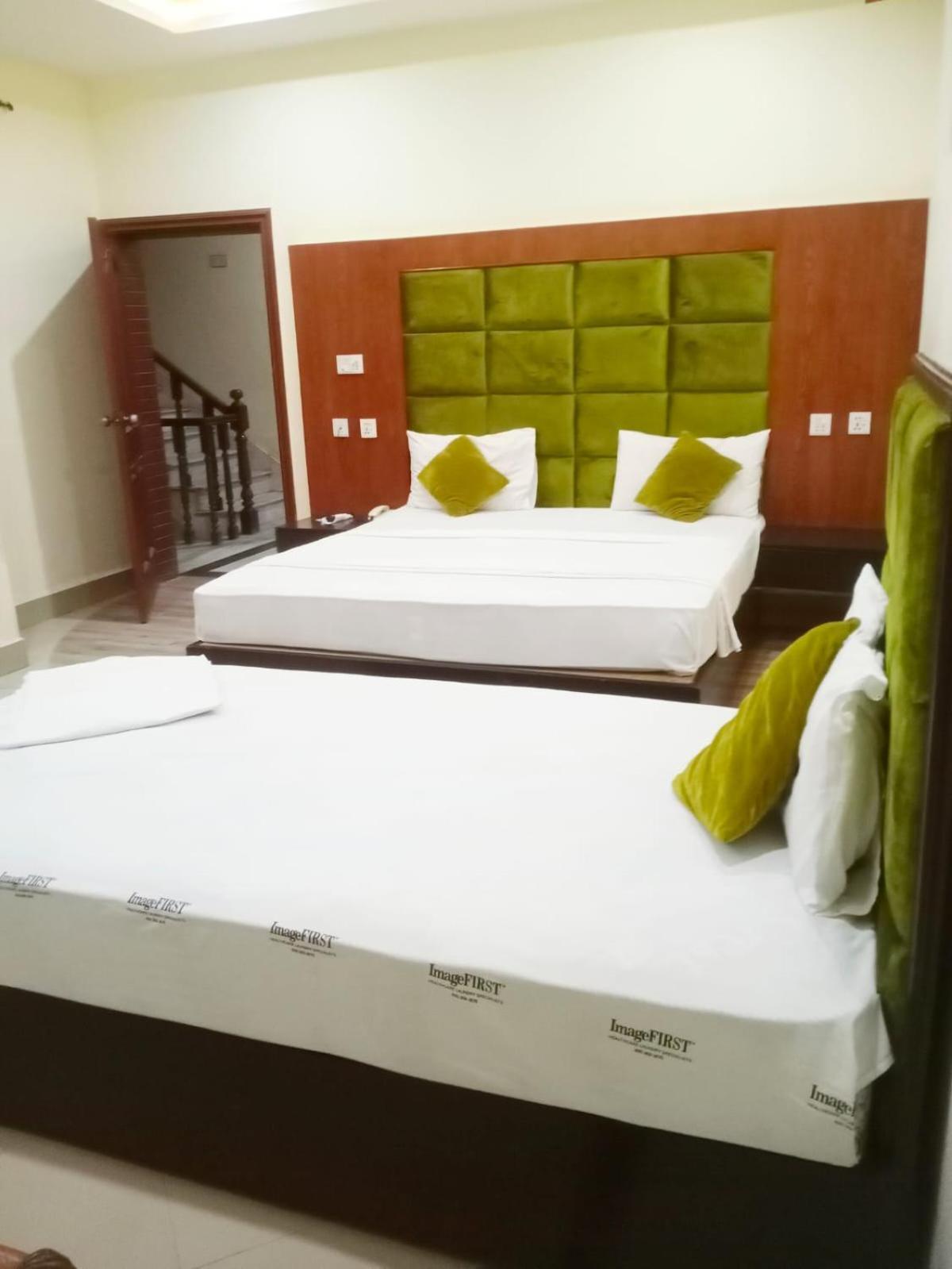 Hotel Pak Continental ملتان المظهر الخارجي الصورة