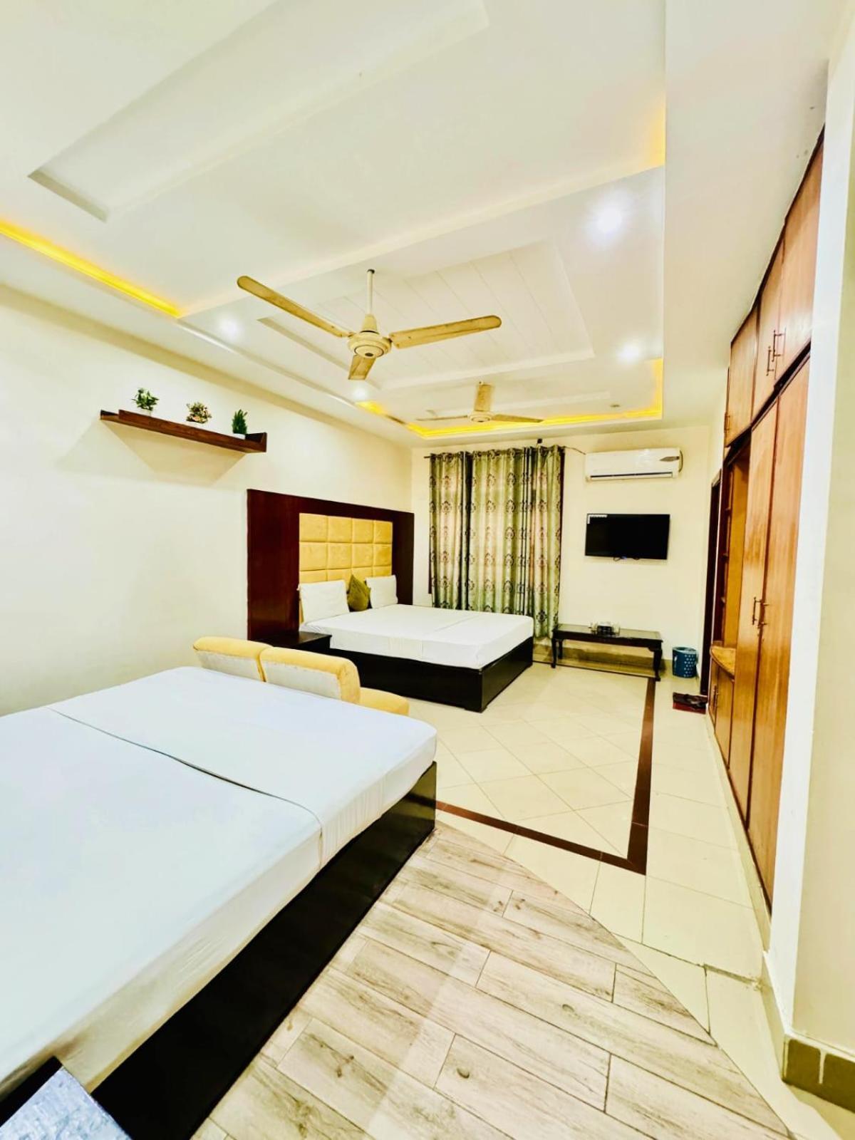 Hotel Pak Continental ملتان المظهر الخارجي الصورة